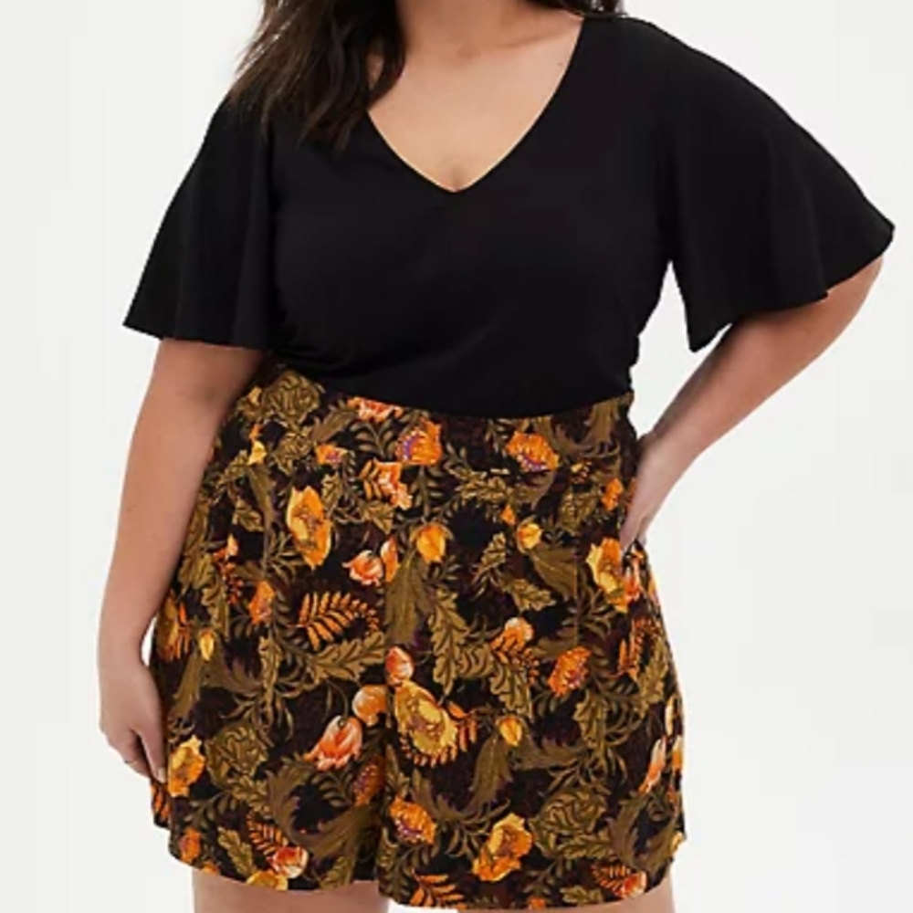 Torrid tropical floral Ruffle Sleeve romper 0